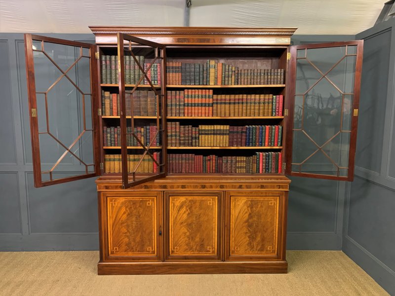 Edwards & Roberts Inlaid Mahogany Bookcase - Image 6